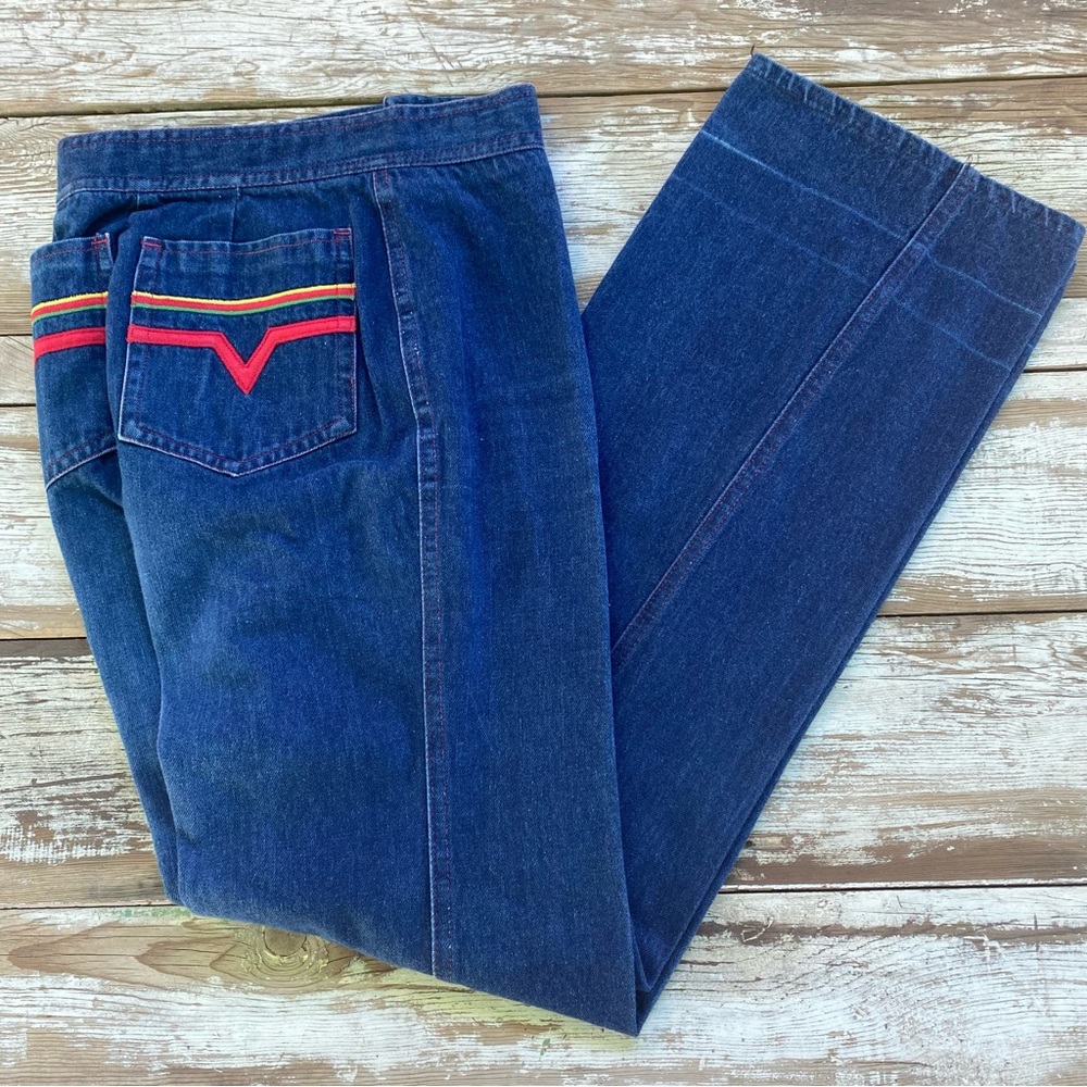 Vintage 80’s jeans, embroidered pockets, straight leg, 22” waist, XS - Picture 2 of 14